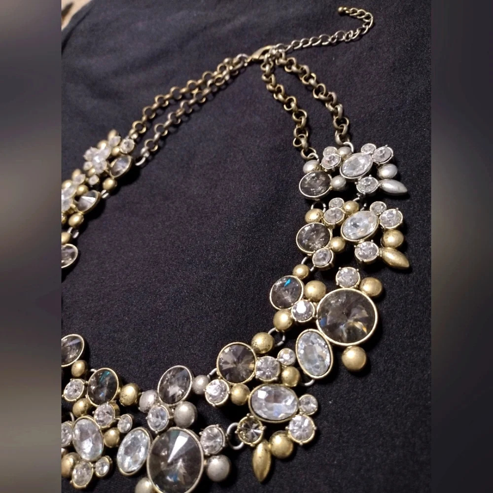Chunky Rhinestone Statement Necklace - image 2